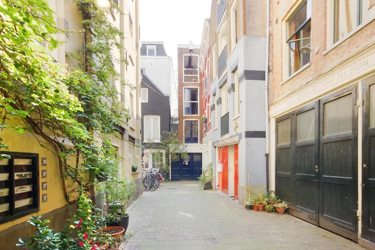 Green Alley Studio Amszterdam 0*,  Hollandia